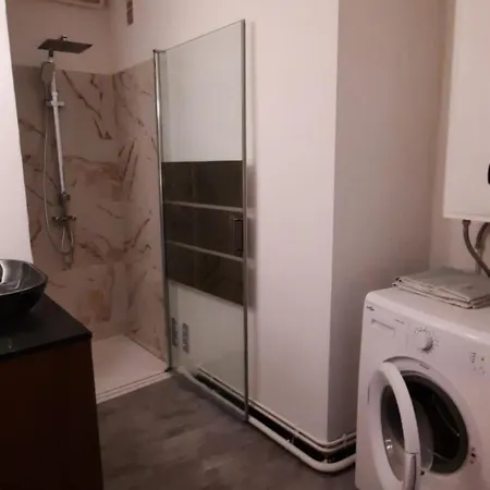 Apartment New - Le 79 Verdun-elegant-climatisation-moderne